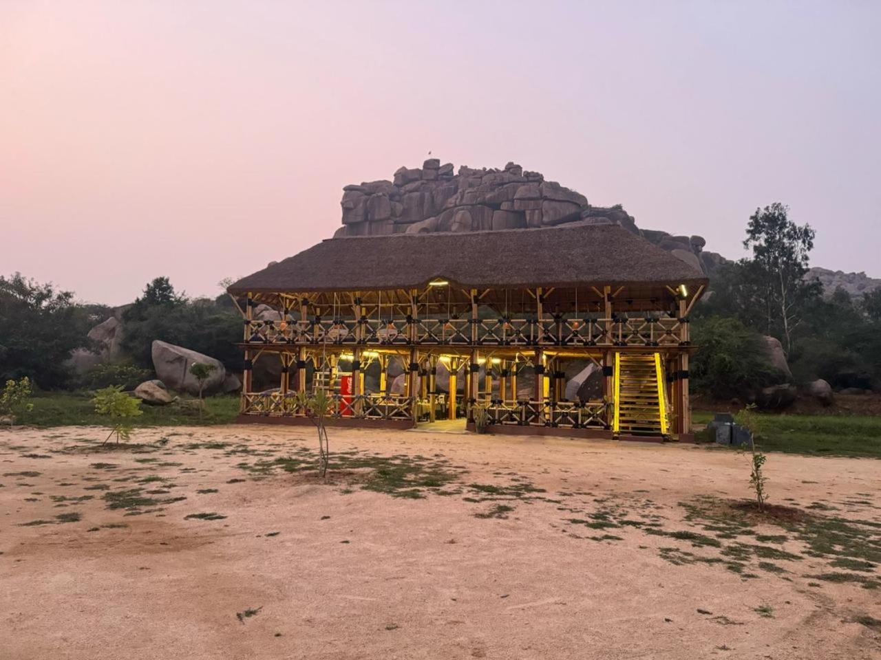 Hill Stone View Hampi Hotel Luaran gambar