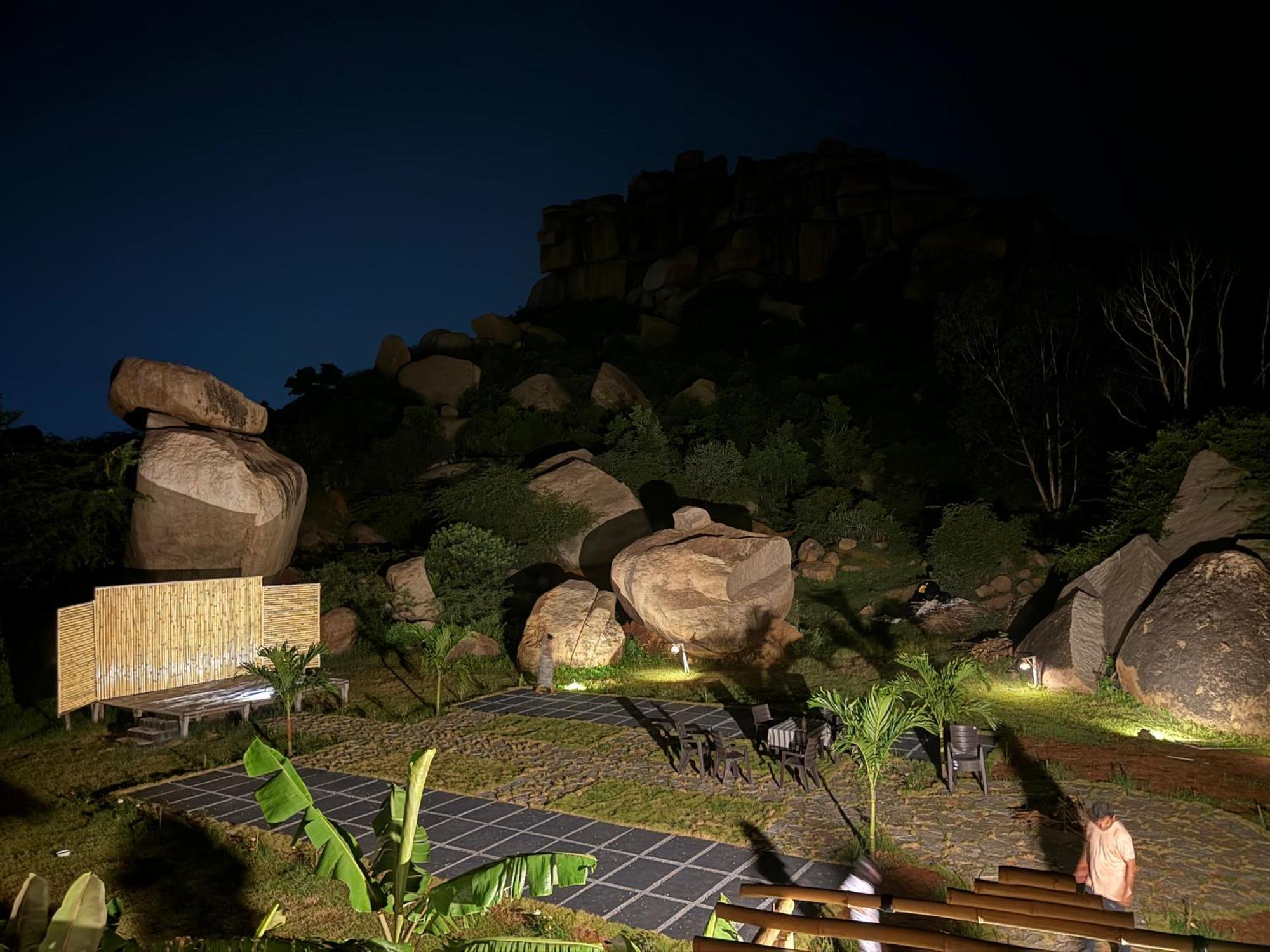 Hill Stone View Hampi Hotel Luaran gambar